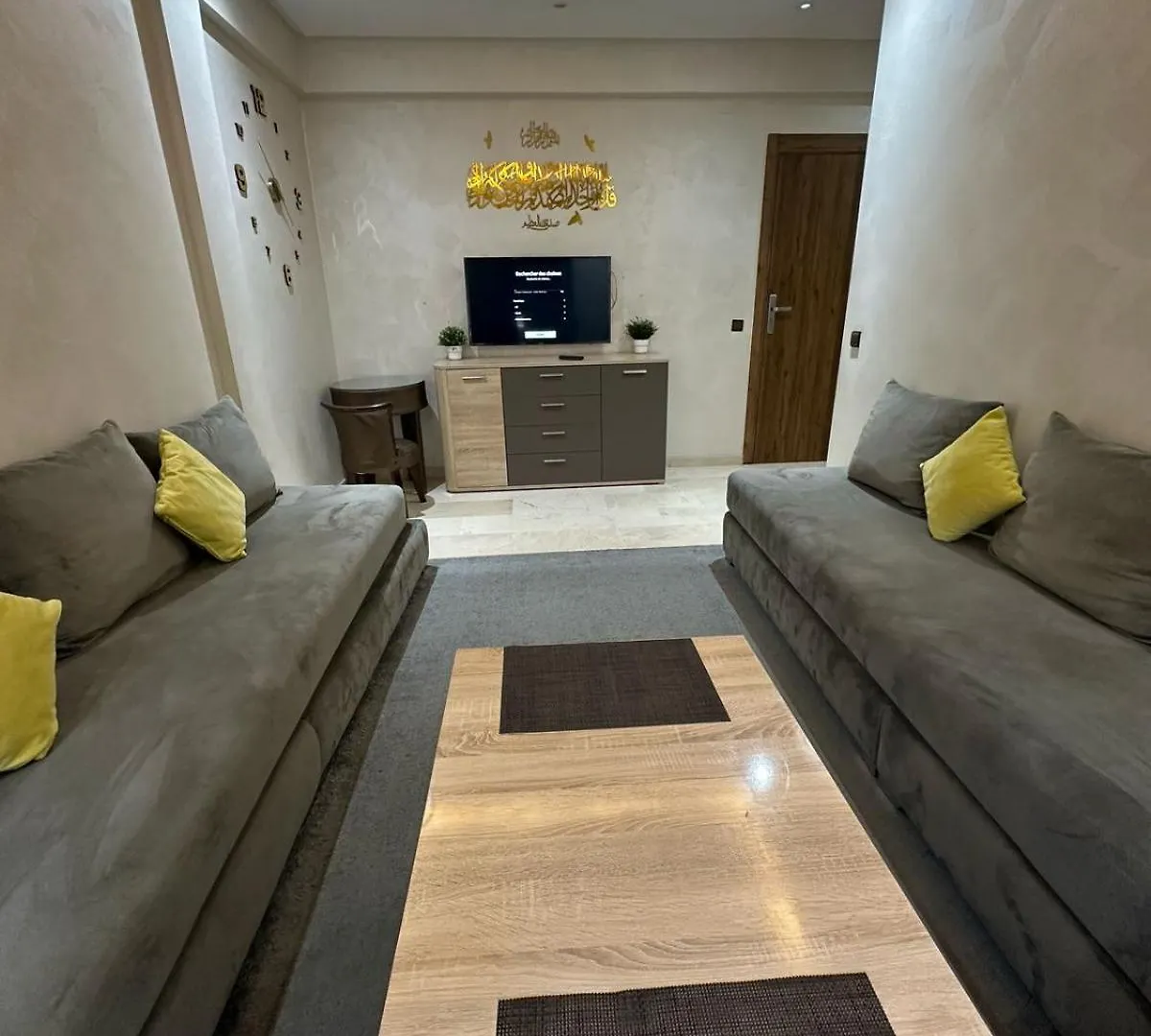 Family Apartments In The City Center Marrakesh